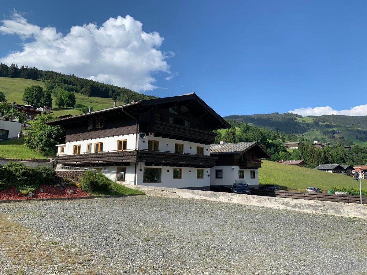 Glemm Lodge Apartments - Joker Card Im Sommer Inklusive Saalbach-Hinterglemm Eksteriør bilde